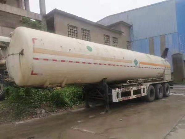 氧氮氩槽车尾