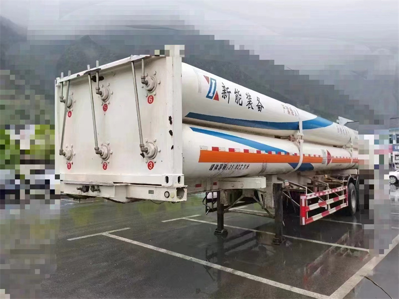 CNG压缩天然气运输车